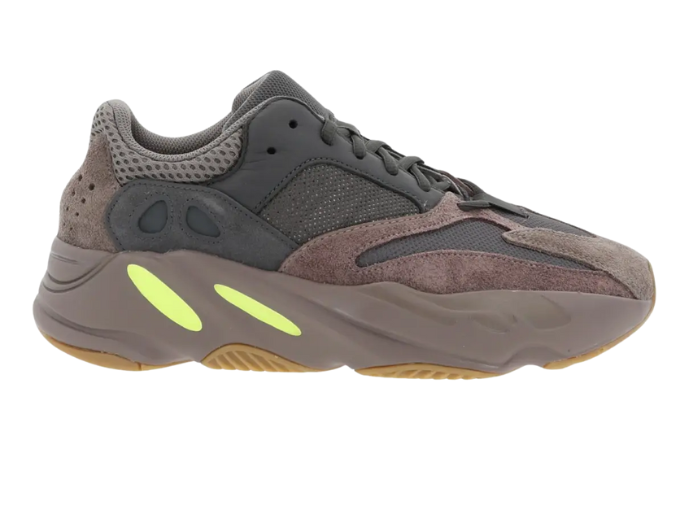 YEEZY BOOST 700