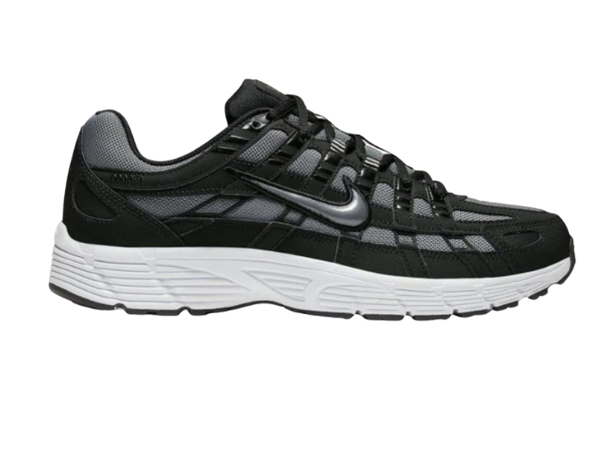 NIKE P6000